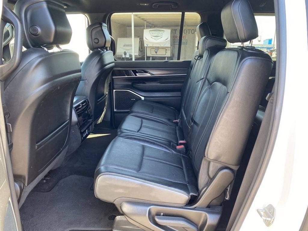 2023 Jeep Wagoneer L Series II