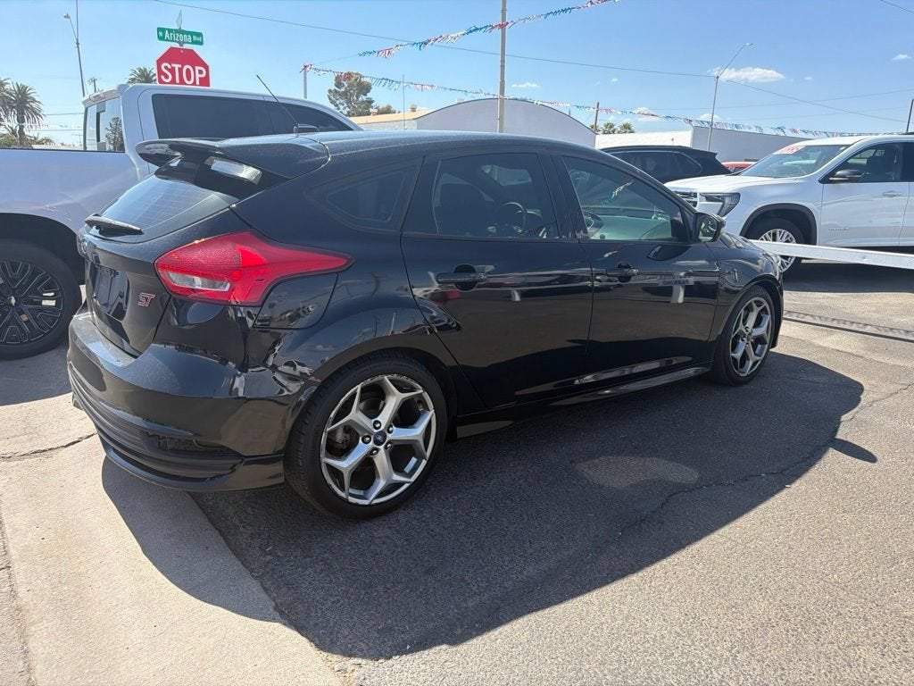 2017 Ford Focus ST