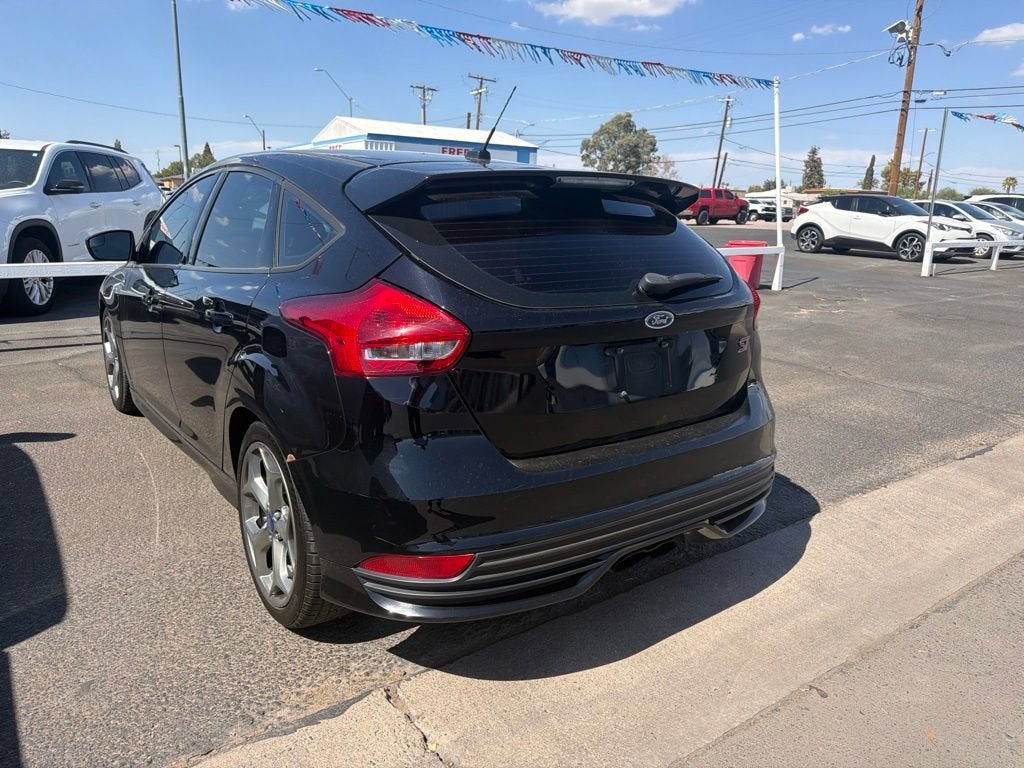 2017 Ford Focus ST