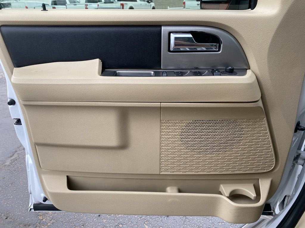 2016 Ford Expedition EL XLT