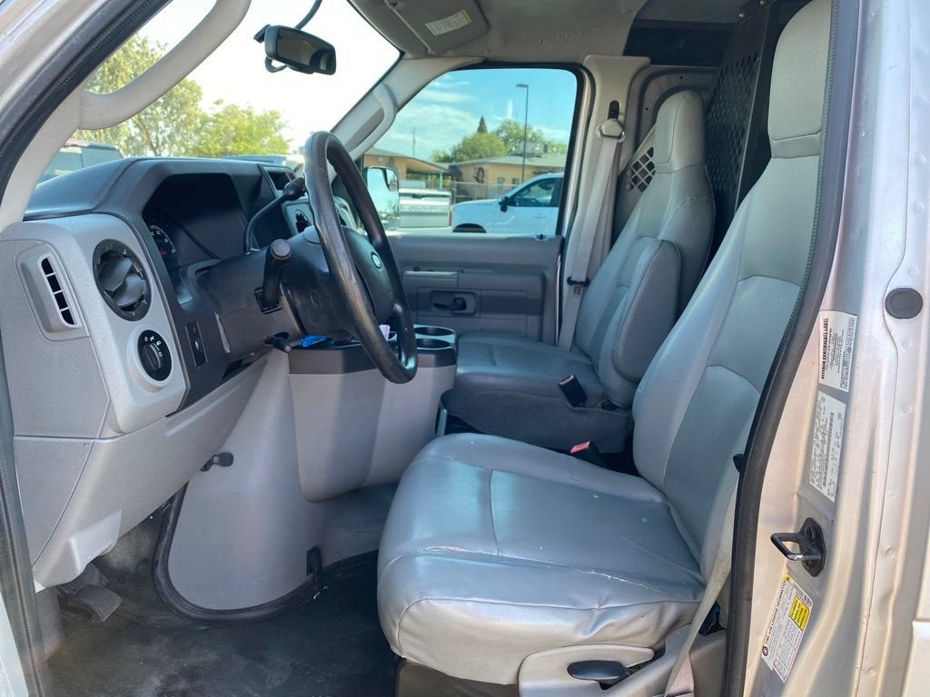 2013 Ford Econoline Cargo Van Commercial