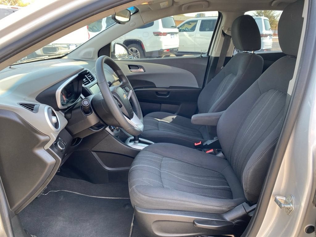 2017 Chevrolet Sonic LT
