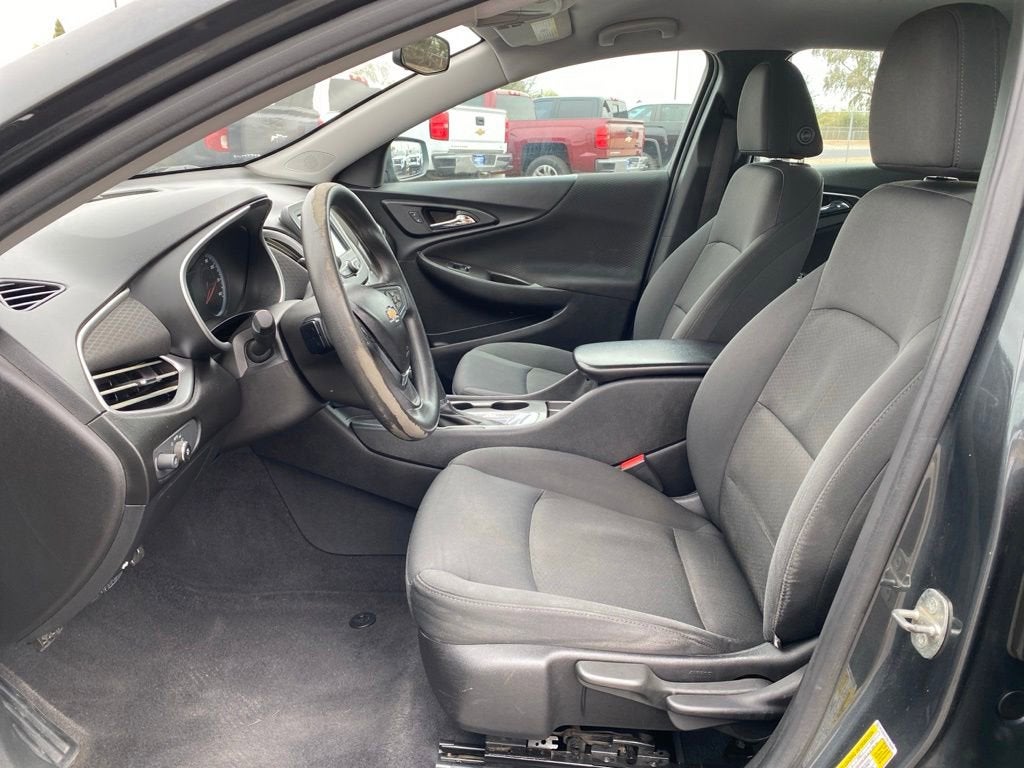 2017 Chevrolet Malibu LS