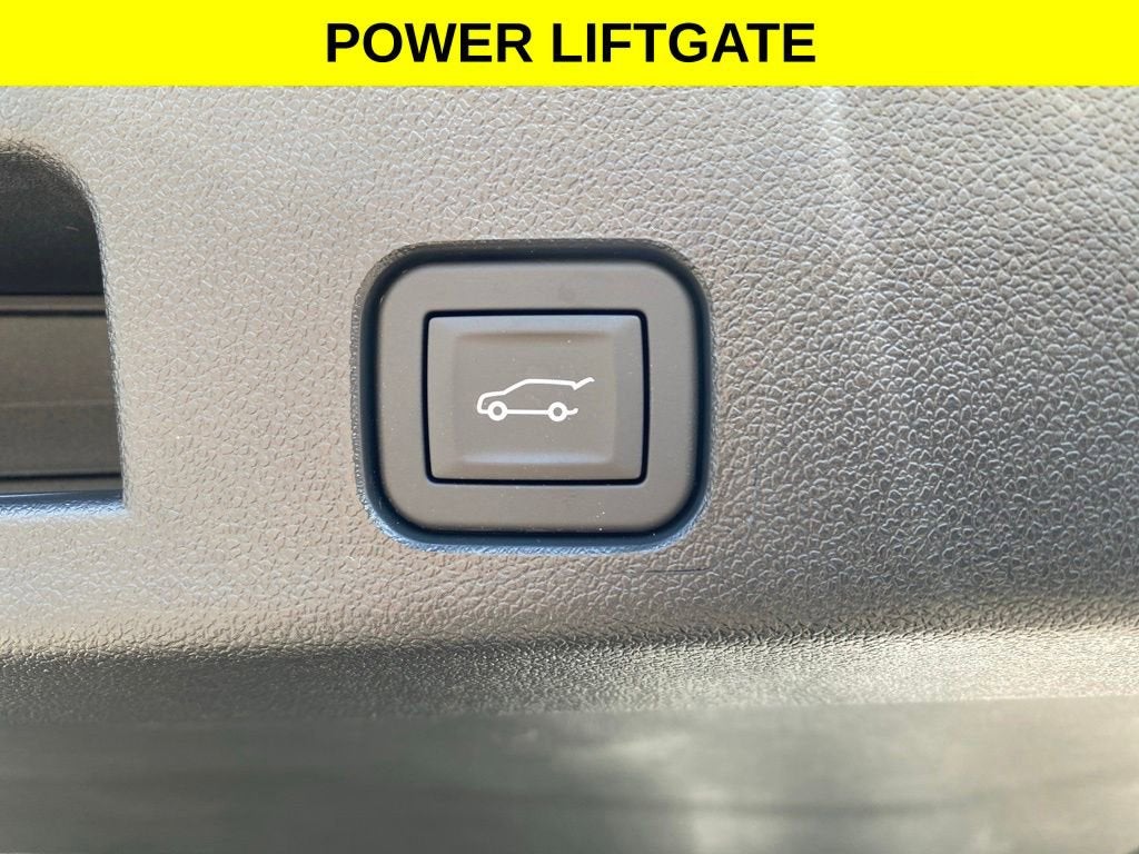 2026 GMC Acadia Elevation - Photo 17