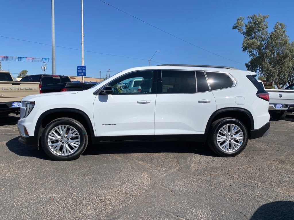 2024 GMC Acadia Elevation