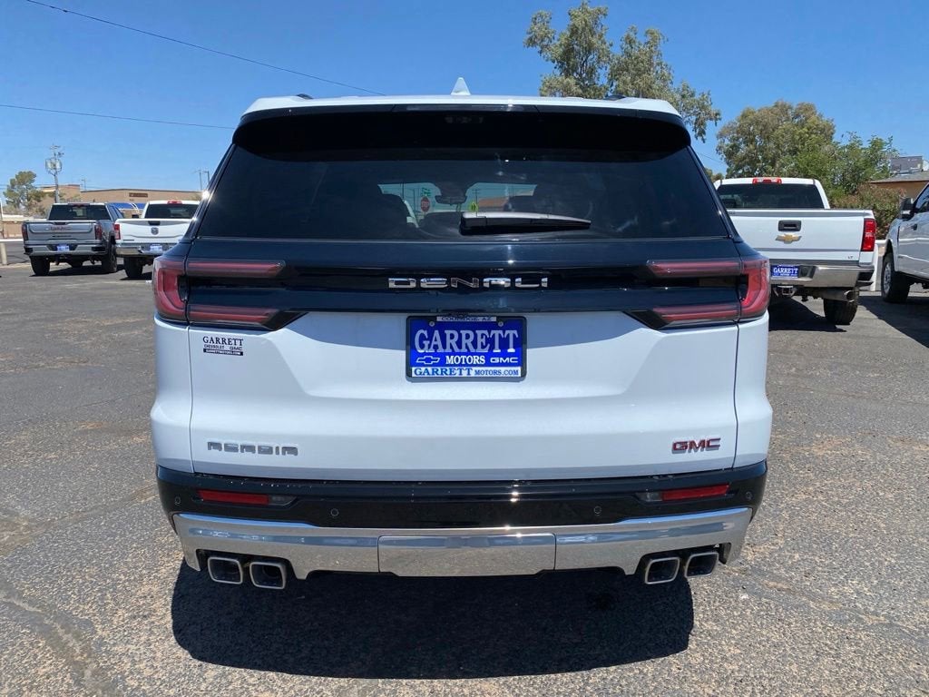 2026 GMC Acadia Denali