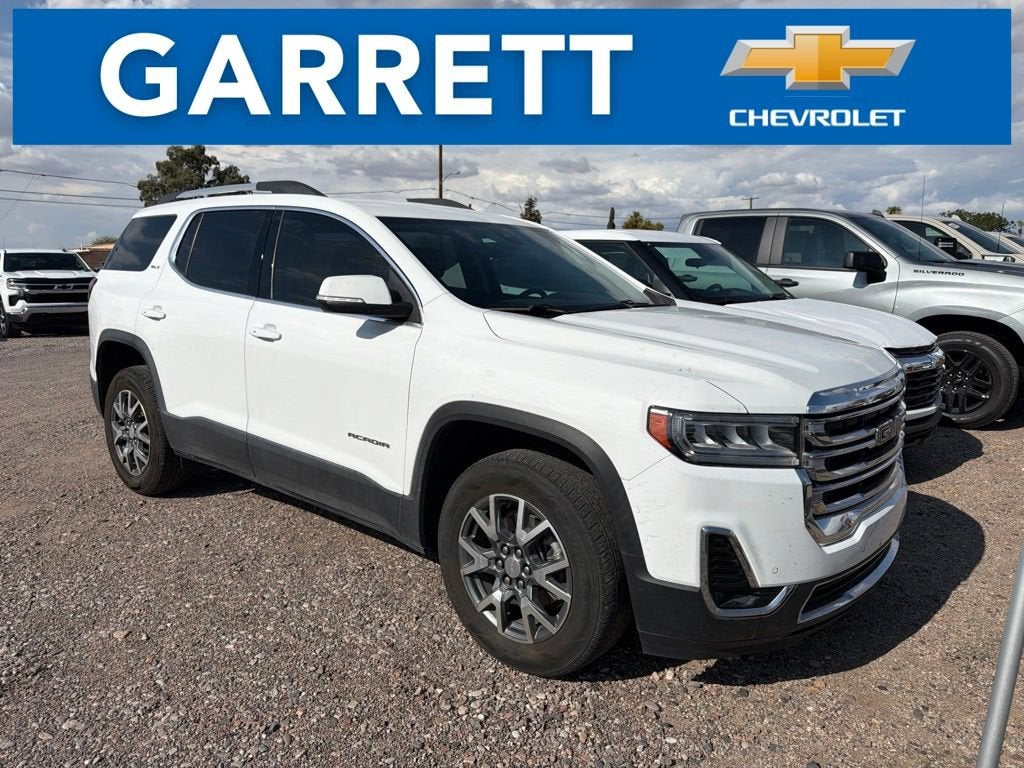 2023 GMC Acadia SLT
