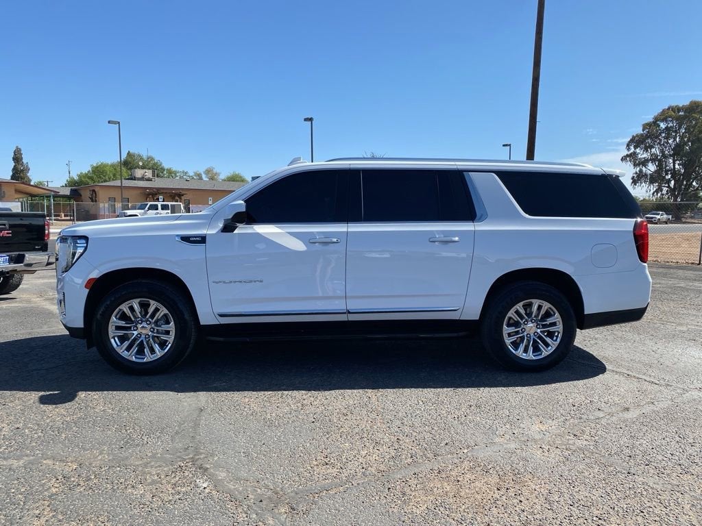 2023 GMC Yukon XL SLT