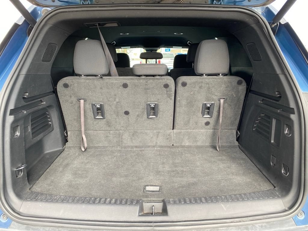 2024 Chevrolet Traverse LS