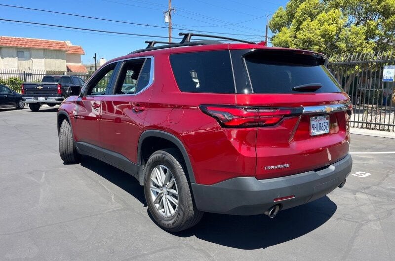 2023 Chevrolet Traverse LT Cloth