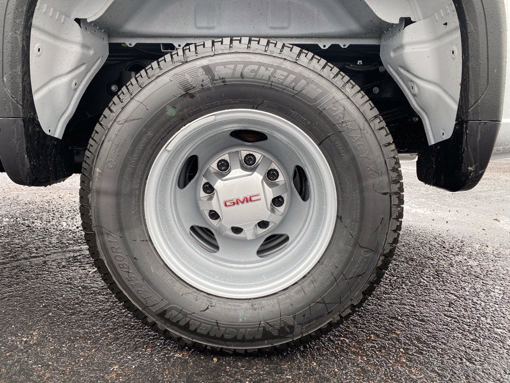 2026 GMC Sierra 3500 HD Pro DRW