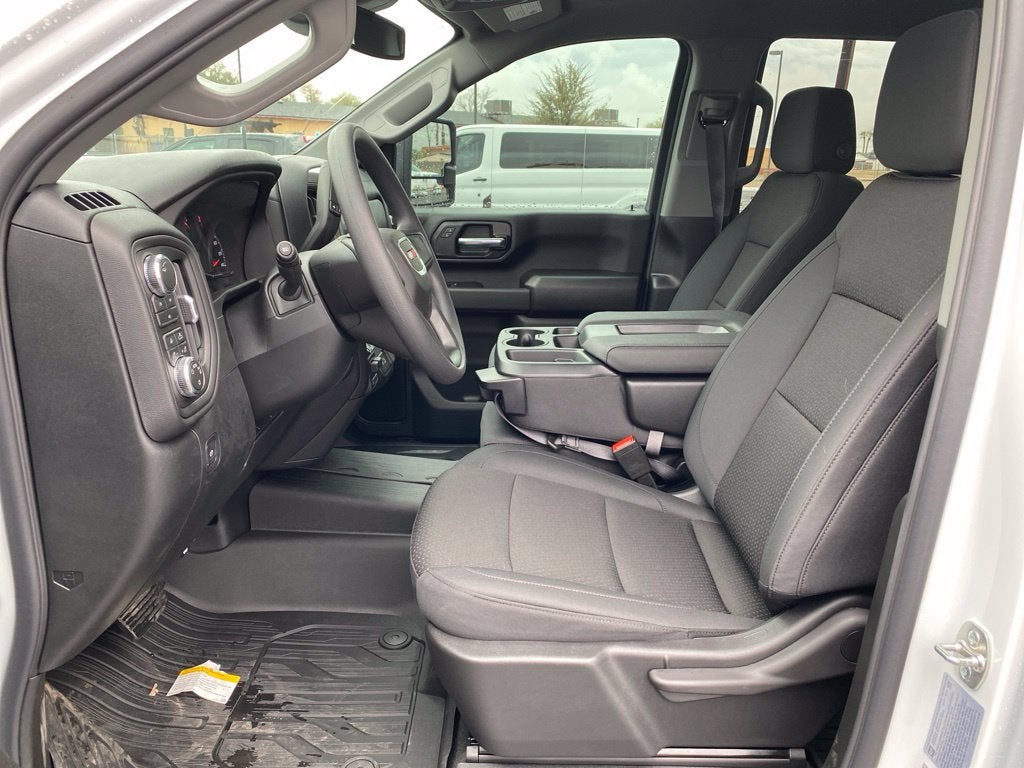 2026 GMC Sierra 3500 HD Pro DRW