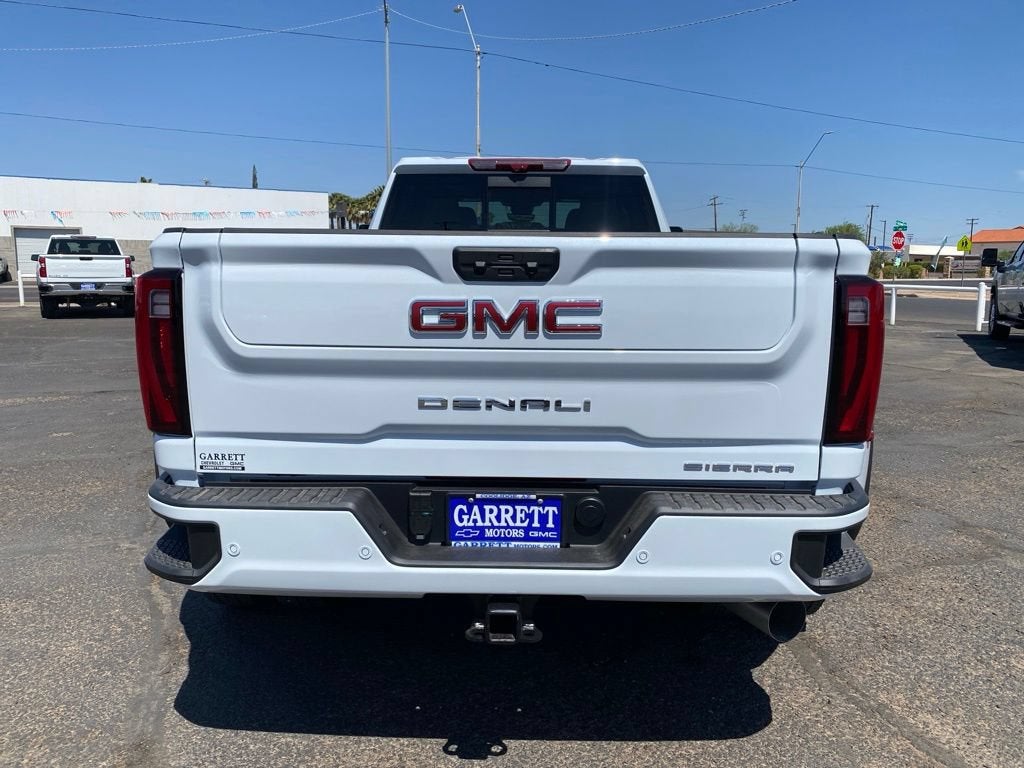 2026 GMC Sierra 3500 HD Denali DRW