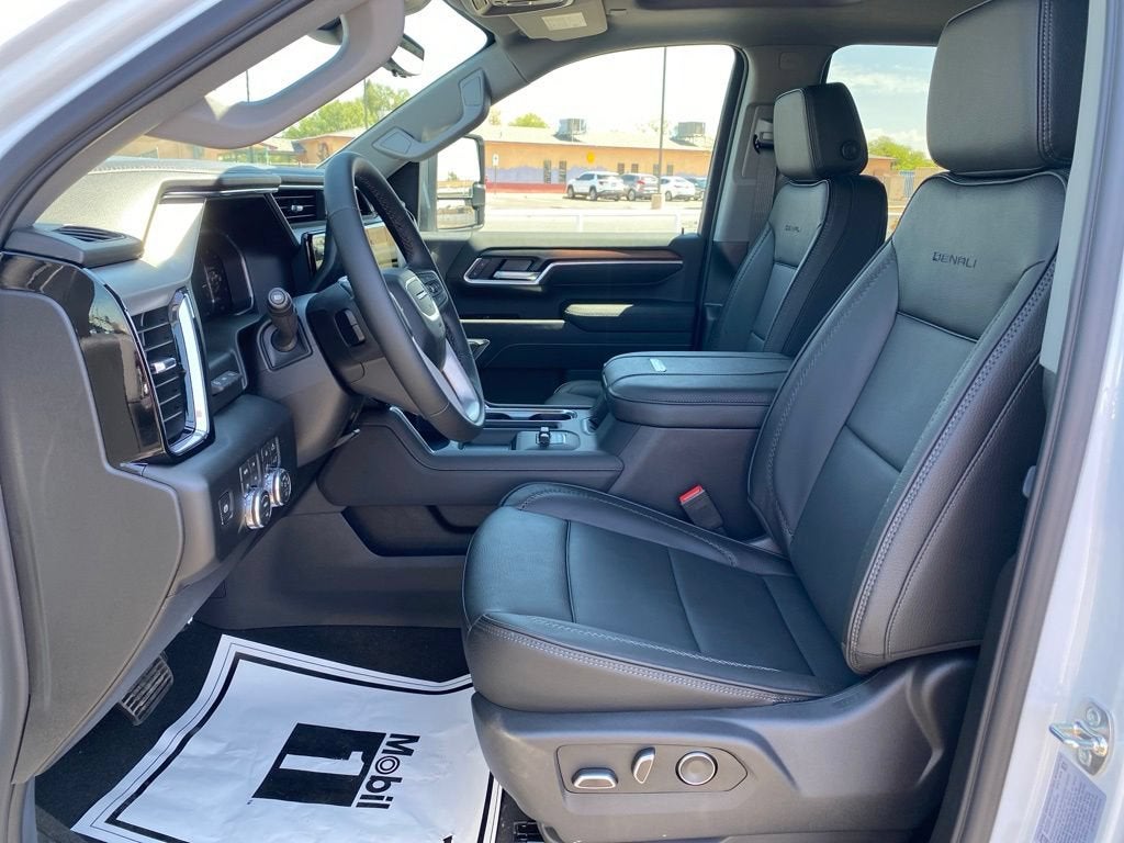 2026 GMC Sierra 3500 HD Denali DRW