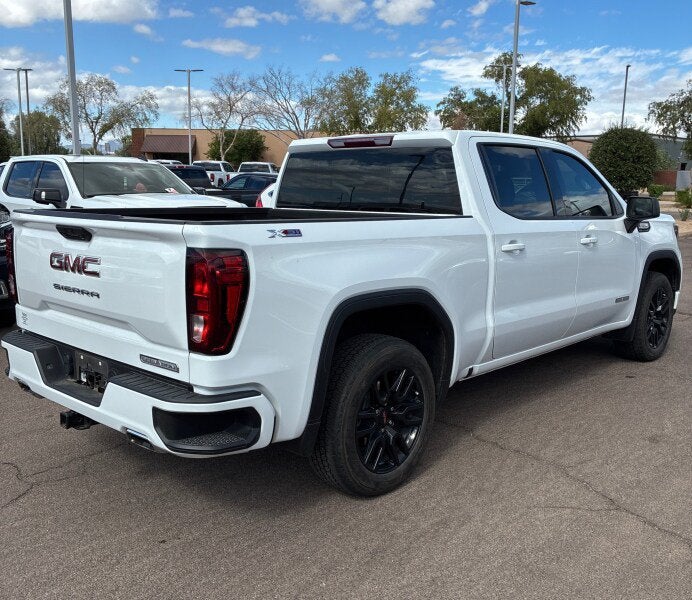 2023 GMC Sierra 1500 Elevation