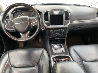 2018 Chrysler 300 Limited