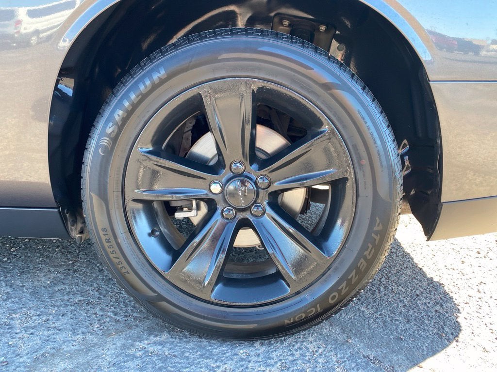 2017 Dodge Challenger SXT