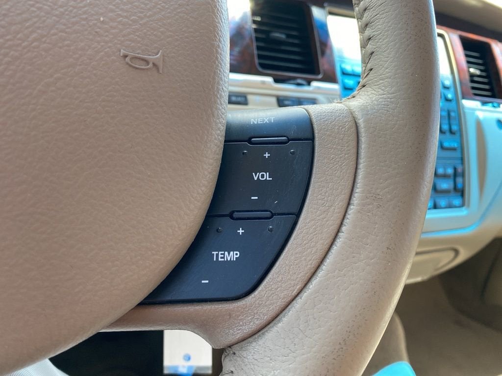 2008 Lincoln Town Car Limited