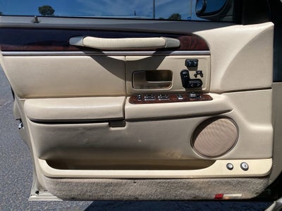 2008 Lincoln Town Car Limited