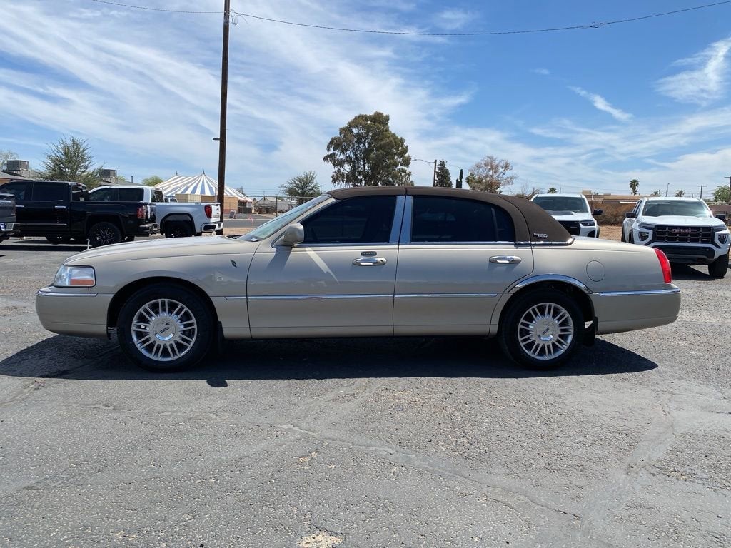 2008 Lincoln Town Car Limited