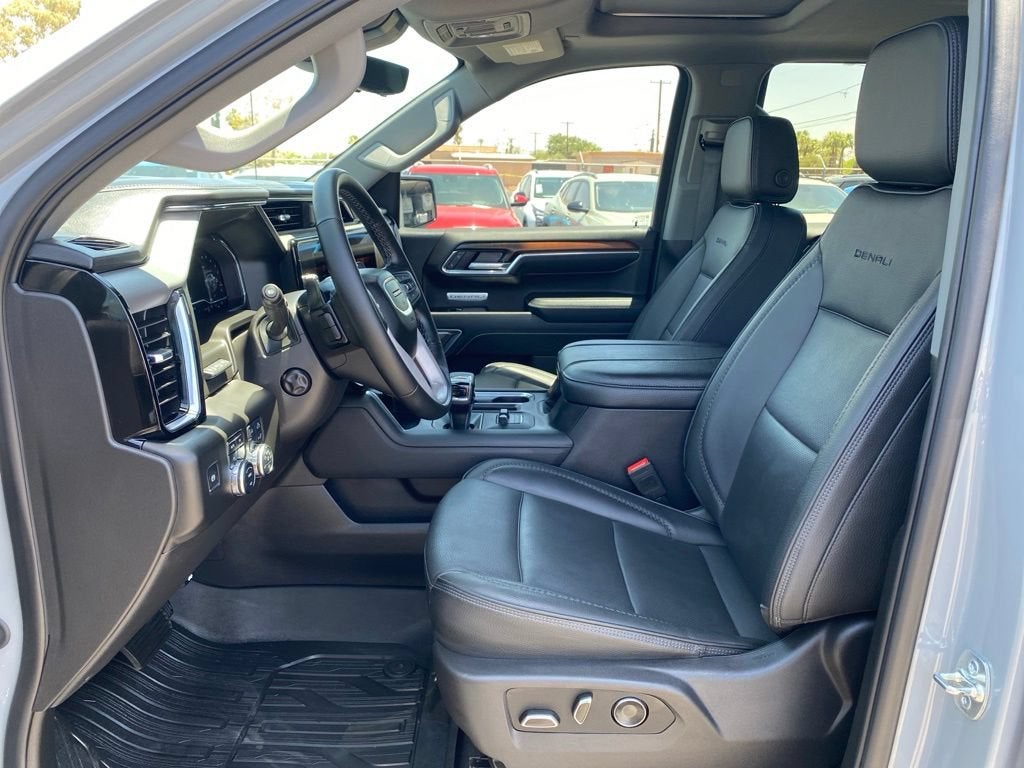 2025 GMC Sierra 1500 Denali
