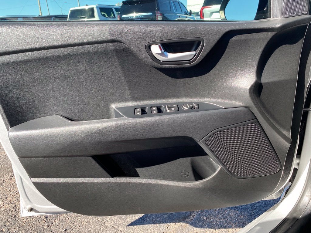 2021 Kia Rio LX