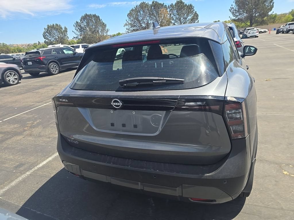 2025 Nissan Kicks S