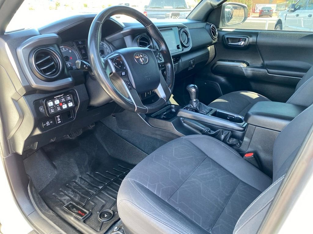 2016 Toyota Tacoma SR5