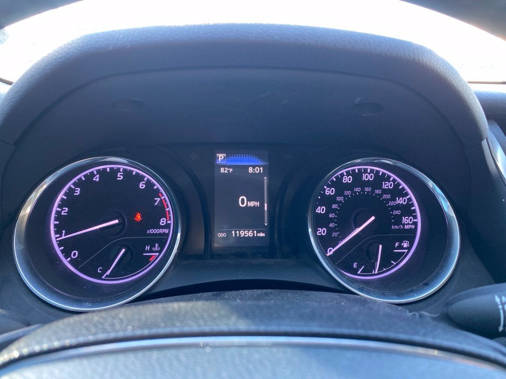 2020 Toyota Camry SE