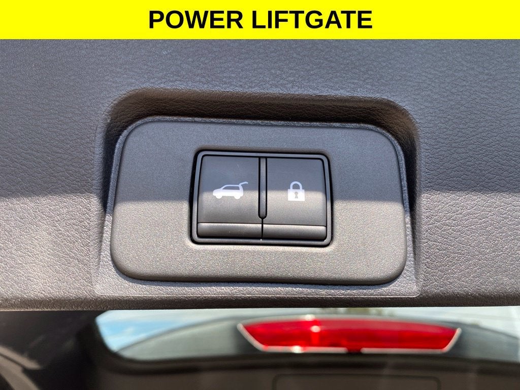 2025 Nissan Rogue SV - Photo 15