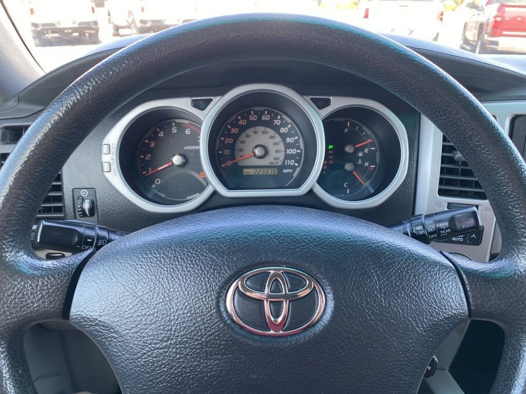 2004 Toyota 4Runner SR5